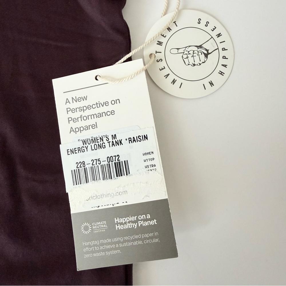 NWT Vuori Women's Energy Tank Top ingredients Raisin size Medium - Picture 6 of 6